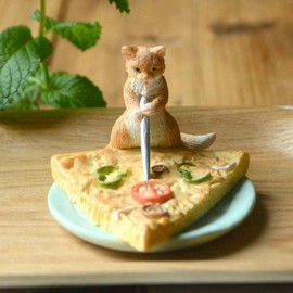 Gemmia Miniature Fairy Garden Cat Figurines- Prepare Dinner Party Cat