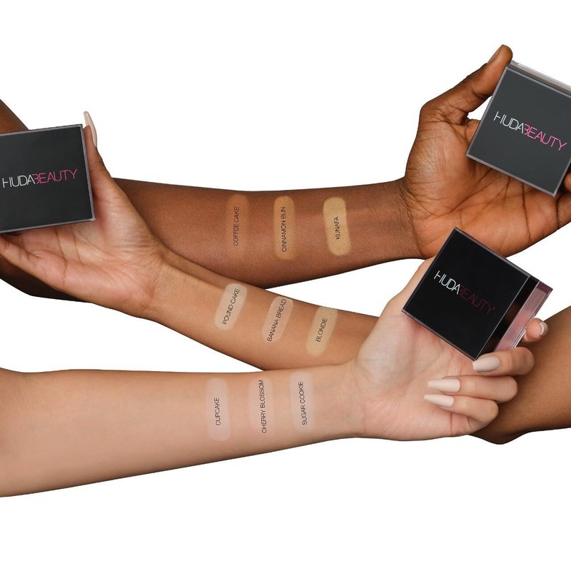 Huda Beauty Easy Bake Loose Powder 20 g Blondie