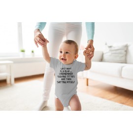 Last Night Is A Blur. I Remember Pooping Myself - Funny Baby Essentials Bodysuit - Baby Outfits (6 Months, Sports Grey)