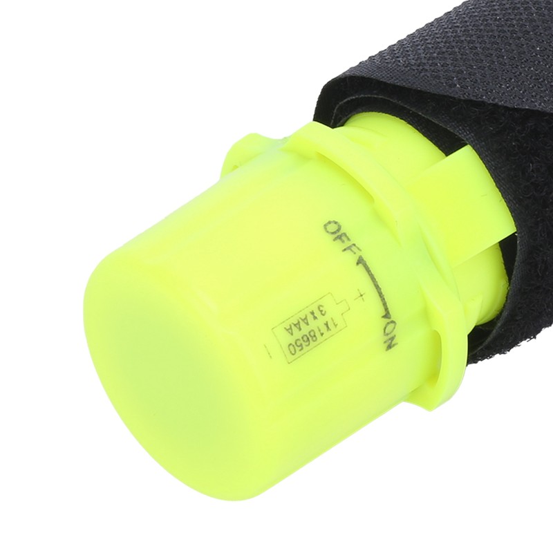 Diving Flashlight IPX8 Waterproof Portable Professional Rechargeable LED Diving Light