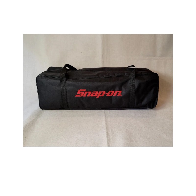 Snap-on Tools Golf practice net with carrying bag
