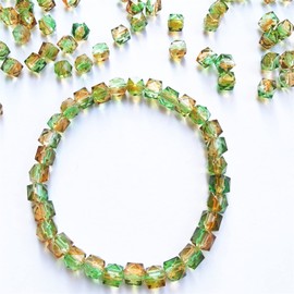 Xeahung 120PCS Acrylic Crystal Beads for Jewelry Making Square Polygon Loose Spacer Charms for Bracelets Earring Necklace Key Rings Adults Beading DIY Art Craft Projects Gifts (Orange & Green)