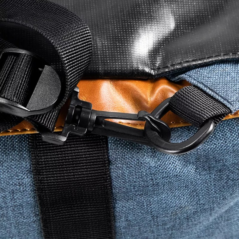 Skunk Hybrid Smell Proof Duffel Backpack Odorless Gym Bag with