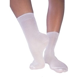Underworks 10-Pack Unisex Disposable Casual Crew Socks - For Business or Leisure Travel - Everyday All Day Socks - White
