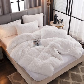 WERDIM Shaggy Fluffy Faux Fur Duvet Cover Set Button Closure Velvety Bedding Set Comforter Cover with Pillowcases White, King Size