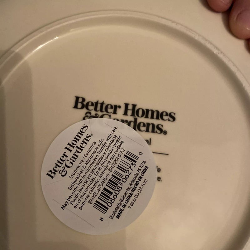 Bird Better Homes and Gardens Holiday 9” Salad Plate “Merry”
