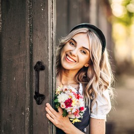 Heavy Duty Barn Door Handles (Set of 2) Black Rustic Cast Iron Gate Handles - Farmhouse Decor, Strong Closet Sliding Door Pull - with Hardware (Large - 9 inches, Indoor & Outdoor)