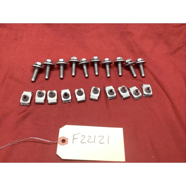 Unbranded METRIC M8 BODY AND FENDER U NUT AND BOLT