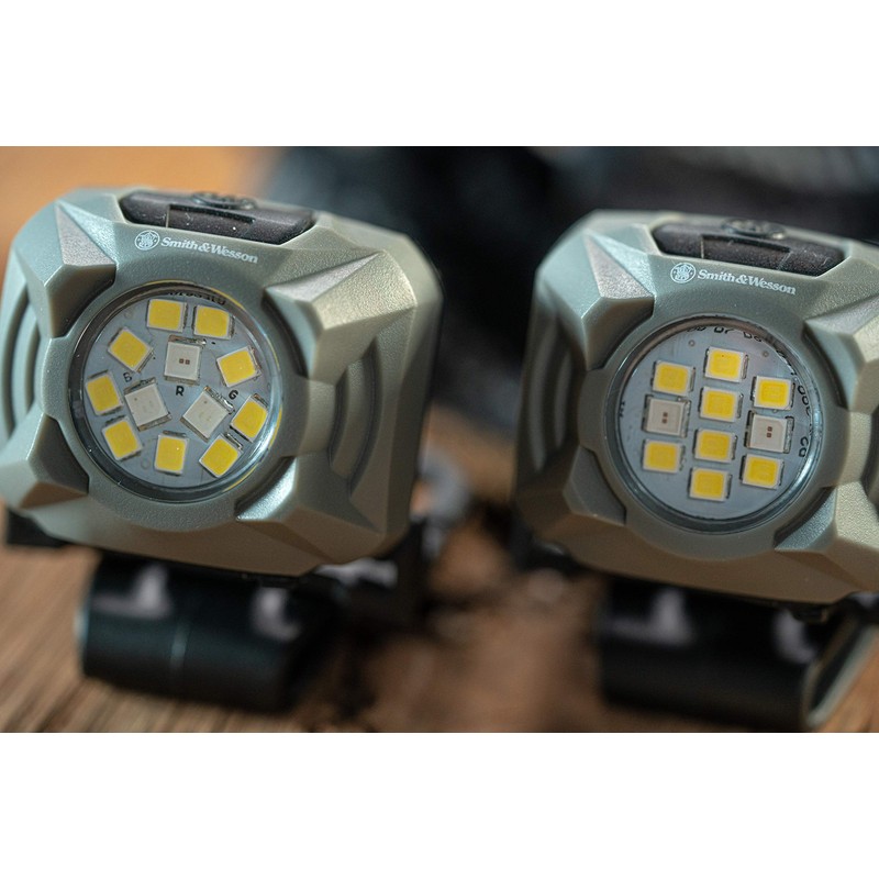 Smith & Wesson Night Guard Dual Beam 425 Lumen Rechargeable,