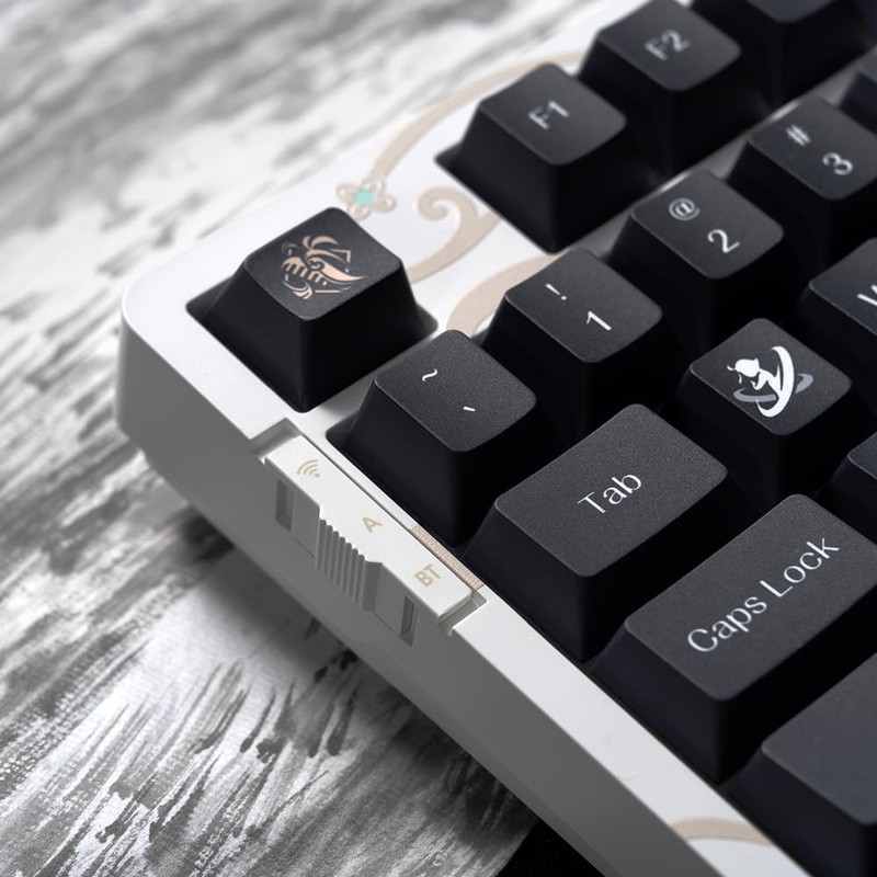 GENSHIN IMPACT "Lonesome Transcendence Shenhe Mechanical Keyboard - Kailh Box