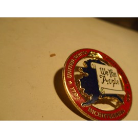 1987 US CONSTITUTION BICENTENNIAL PIN BACK - ALASKA WE THE PEOPLE NEW OLD STOCK