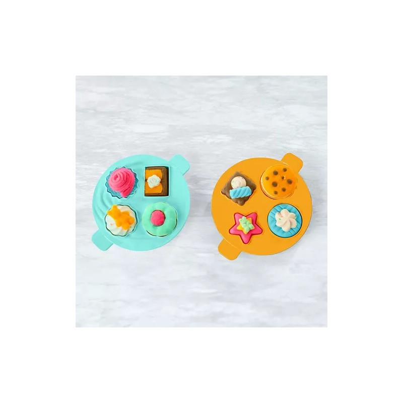 Play-Doh Batidora Mágica Color Rojo Masa Kitchen Creations Batidora Con