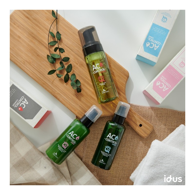 The Pure Acne Cosmetics Toner Lotion Cleanser Set Sebum Control