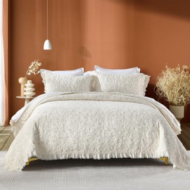 Yvooxny 3-Piece Queen Quilt Set Reversible Luxurious Quilted Bedspread Embroidery Leaves Quilts with Pillowcases for All Seasons, Beige, 98 * 90 Inches