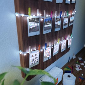 Mini Wooden Pegs with String (100 Pack) – 50 Natural & 50 Multi-Colour Pegs + 30m Cotton String | Perfect for Photos, Crafts, Picture Hanging & DIY Decor