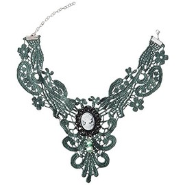 Smiffys Femme Fatale Gothic Lace Choker with Cameo Brooch and Faux Pearls (Green)