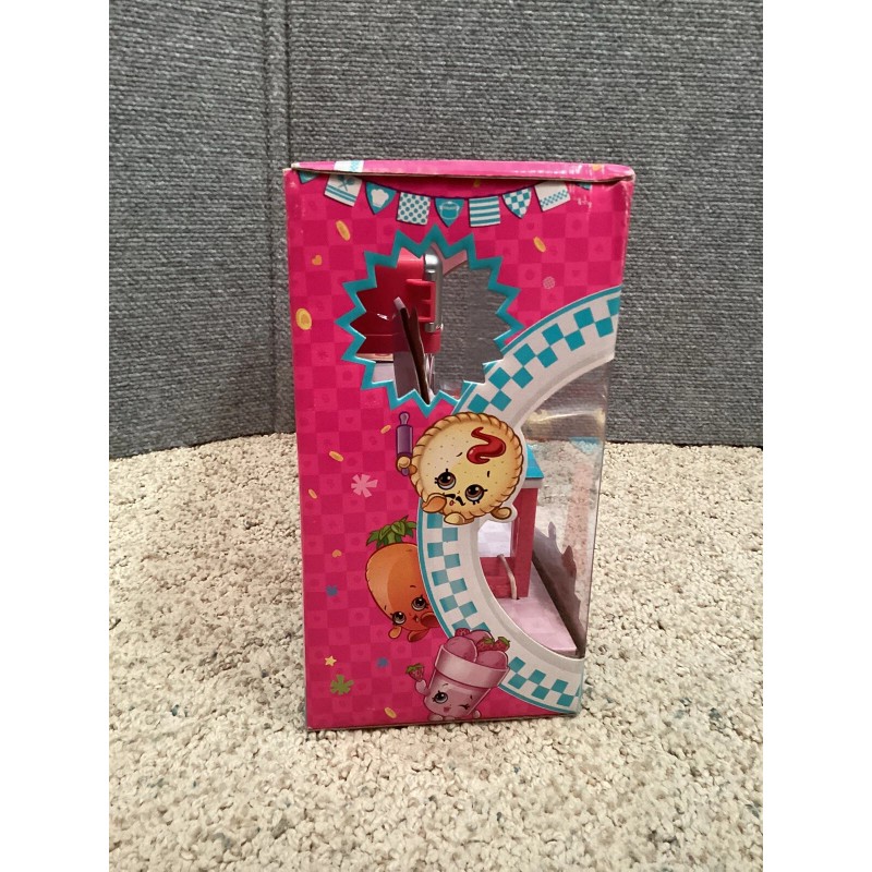 Shopkins Chef Club Hot Spot Kitchen Dolls Microwave Fun Play
