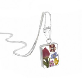 Shrieking Violet 925 Sterling Silver Rectangle Real Flower Pendant Necklace - Assorted Flowers (Multicolour)