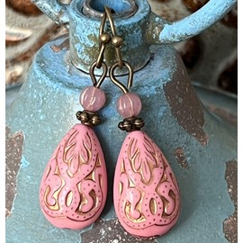 Bronze and Vintage Etched Pink Teardrop Earrings. Jewelry Earrings for Women #3298FE748