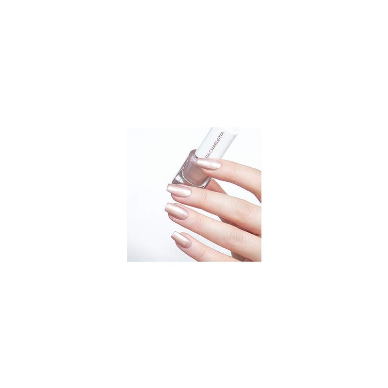 Kia-Charlotta I Vegan Nail Polish I Sun-Kissed Cruelty-Free and Made