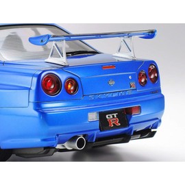 Tamiya 24258 1/24 Sports Car Series No. 258 Nissan Skyline GT-R V-Spec II Plastic Model