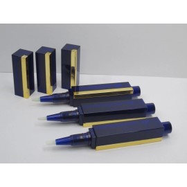 Estée Lauder ESTEE LAUDER ELECTRIC LIQUID LIP CREME #03 LIQUID PLATINUM FULL SIZE (LOT OF 3)