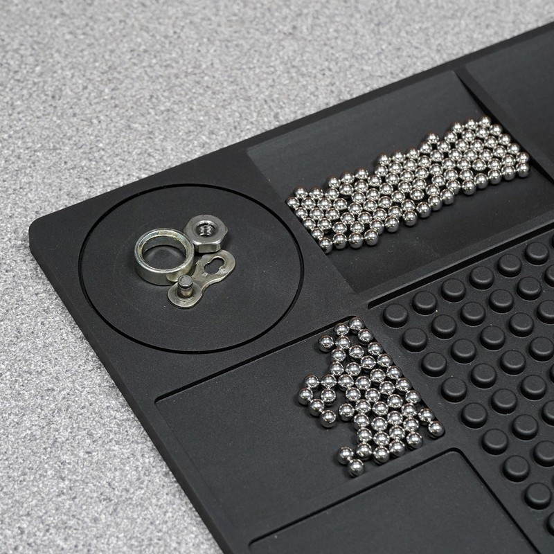 WELDTITE Rubber Workshop Mat with Magnet – Durable, Non-Slip &
