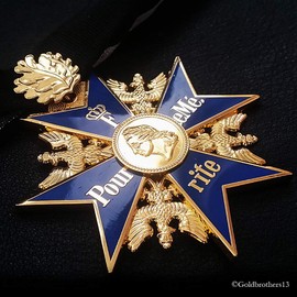 Replicamilitarymedals Grand Pour Le Merite 24k Gold Plated Cross Medal and Oak Leaf Blue Max Highest Honor + Ribbon Repro