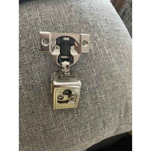 Compact Cabinet Hinge Soft Close 105 Degree Face Frame 1"