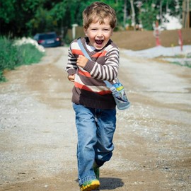 Linkidea Clear Water Bottle Holder Compatible with Contigo 14oz, YETI Rambler Jr. 12oz, Zak Designs Kids Bottles, Transparent Bottle Carrier Strap Bag, Hard Base Bottle Travel Sling, Blue