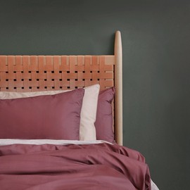 Solid Color Egyptian Cotton Duvet Cover Luxury Bedding Set High Thread Count Long Staple Sateen Weave Silky Soft Breathable Pima Quality Bed Linen (Queen, Matte Raspberry)