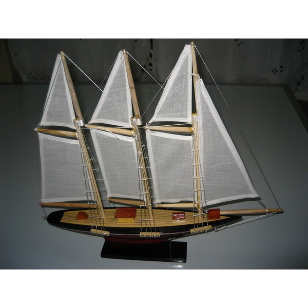Atlantic Hand Made Wooden Model Sailing Ship 14" White Sail