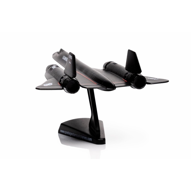 SR-71 Blackbird Die-Cast Metal Model – 1:200 Scale Strategic Reconnaissance