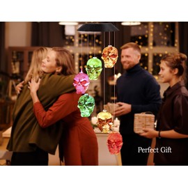 GOKU - Luces solares de calaveras de viento para regalos exteriores para abuela, mamá, decoración de calavera que cambia de color, campanillas de viento LED, regalo de calavera para cumpleaños,