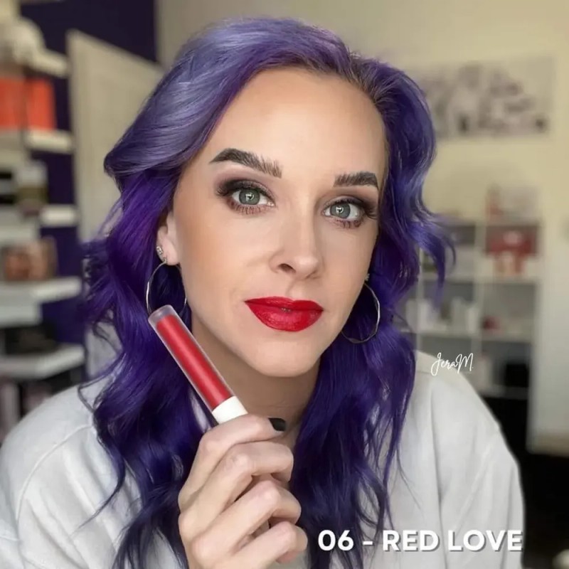 Labial Liquido Mate Frm Matte Liquid Lipstick | Farmasi Color