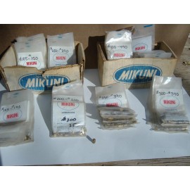 Mikuni 4 / 042 Mikuni Main Jets , Original NOS stock , OEM , Vintage