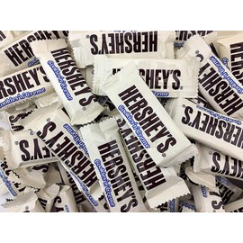 Hersheys Hershys Cookies 'n' Creme Snack Size Bar Candy, Bulk, 2 Pounds