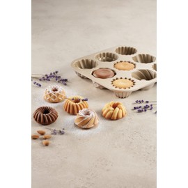 Tescoma 9 Mini Bowl Cake Mould