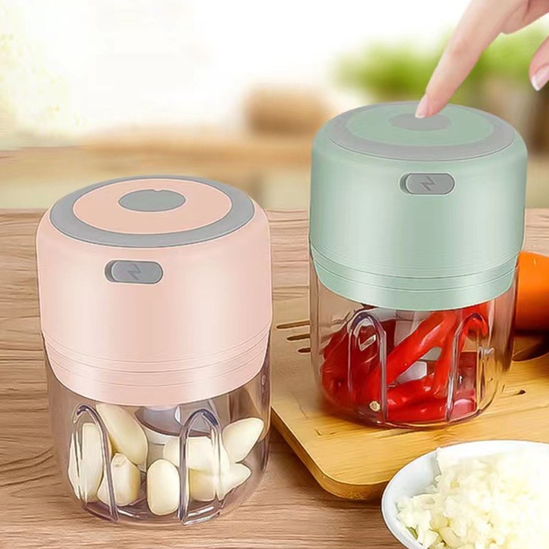 Electric Garlic Chopper 250ml Cordless Operation Multifunctional Detachable Mini Food