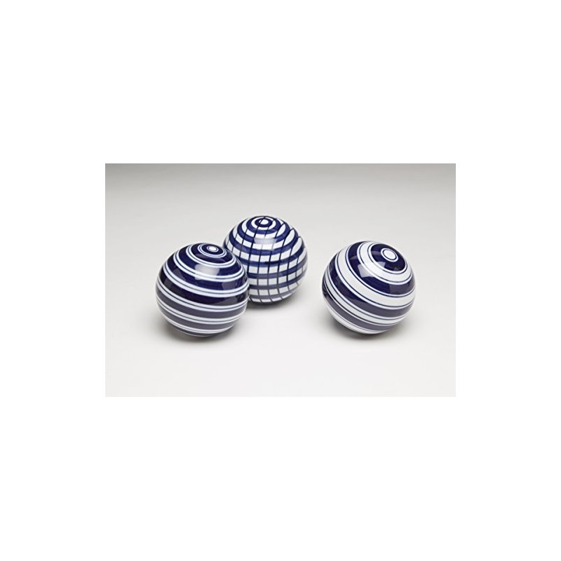 Zeckos AA Importing 59876 Blue and White Porcelain Balls -
