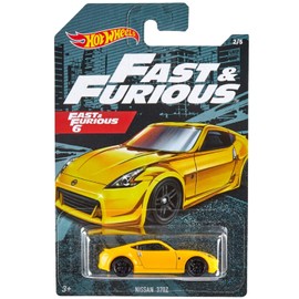 Hot Wheels Nissan 370Z Vehicle 1:64 Scale Car, Gift for Collectors & Kids Ages 3 Years Old & Up