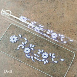 Hall Crystal Flute 22216 - Offset Glass Flute in D - Blue Delft