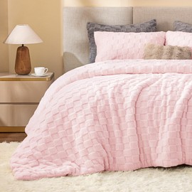BEDELITE Fluffy Comforter Set King- Super Soft Warm Sherpa Comforter Pink, Jacquard Checkered Fleece Bedding, 3 Pieces Fuzzy Bed Set for Winter(1 Comforter, 2 Pillowcases)