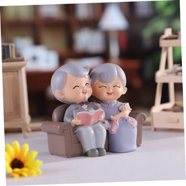 KICHOUSE 1 Set Old Man Granny Ornaments for Couples Resin Old Couple Statues Noodle Topper Couple Grandparents Figurine Stocking Stuffers Ebt Synthetic Resin Collection Lovers Wedding