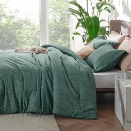 Bedsure Full Comforter Set - Emerald Green Soft Bedding for All Seasons, Cationic Dyed Bed Set, 3 Pieces, 1 Full Size Comforter (82"x86") and 2 Pillow Shams (20"x26"+2")