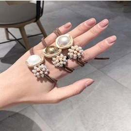Dreamhive Women's Pearl Bell Half-Up Hair Hair Accessory Elastic Band / 드림하이브 여성 진주방울 반묶음머리 헤어악세사리 고무줄