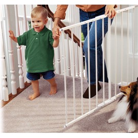KidCo Safeway, Top of Stairs, Trip Proof Design, Adjustable, Hardware Mounted Baby Pet Gate