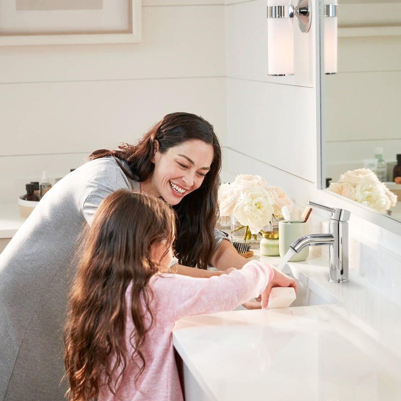 VOTON Modern Bathroom Faucet Chrome Single Handle One Hole Sink