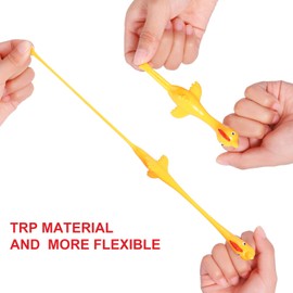 Sumind 100 Pack Slingshot Chicken Rubber Chicken Flick Chicken Flying Chicken Flingers Stretchy Funny Christmas,Easter Chicks Party Activity for Children (Yellow)