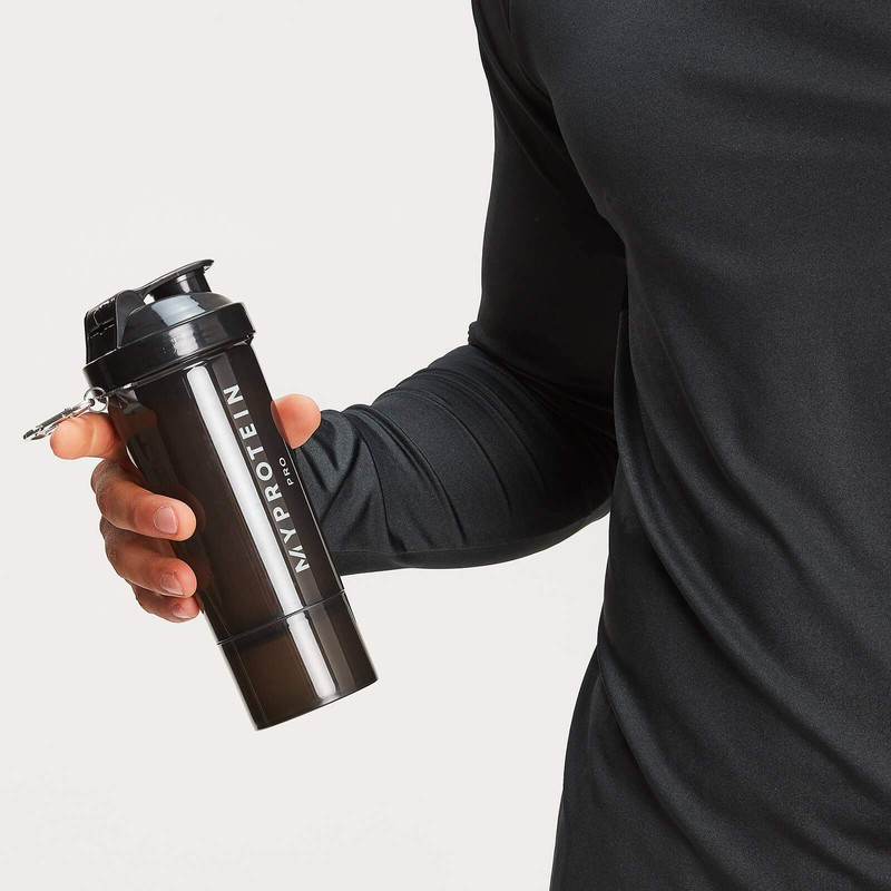 1 x My Protein Slim Shaker 500ml (Black)